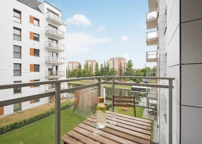 Nowa Motlawa Old Town *